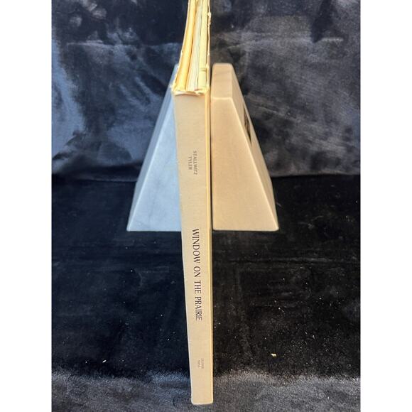 Window on the Prairie: An Artist's Perspective By Carolyn Stallwitz 72 of 100 - Picture 3 of 12